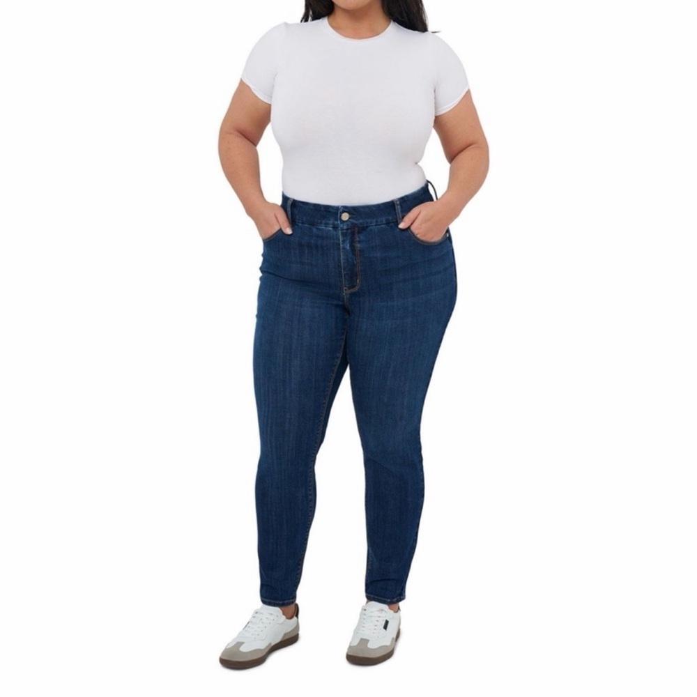 Seven7 Women's High Rise Medium Blue Tummyless Skinny Jeans size 16
